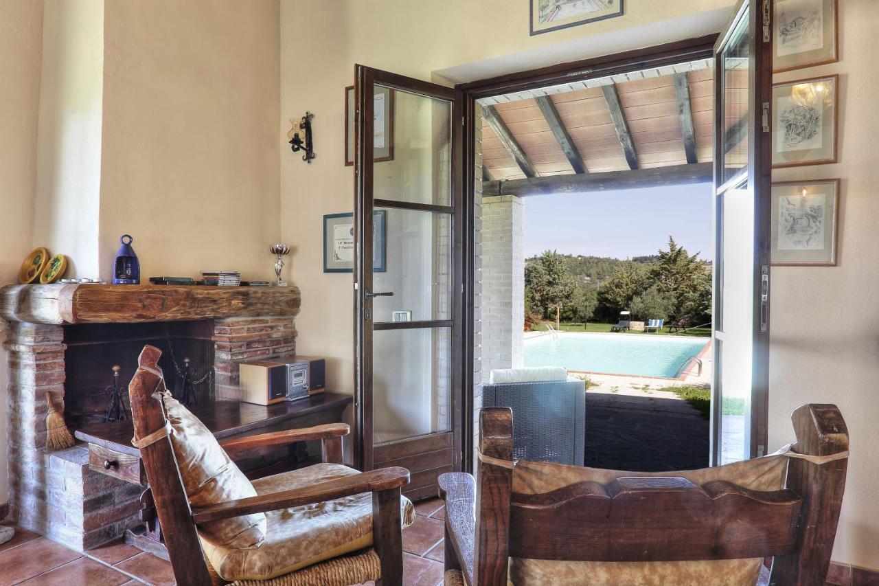 Appartamento Uva - Agriturismo Le Selvole Помаранче Екстериор снимка