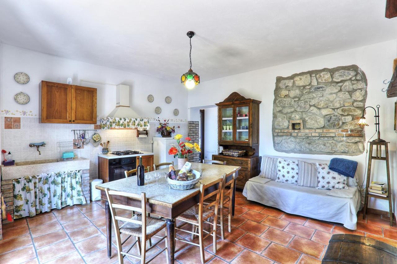 Appartamento Uva - Agriturismo Le Selvole Помаранче Екстериор снимка